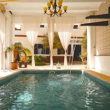 Loftotel Canet Esporles Ngoại thất bức ảnh