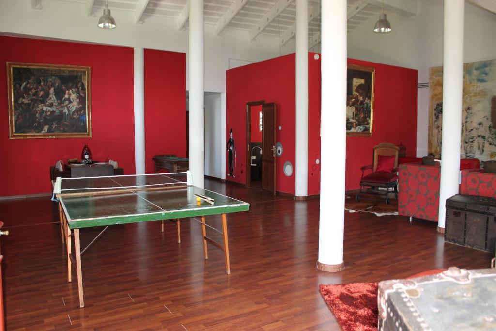 Loftotel Canet Esporles Ngoại thất bức ảnh